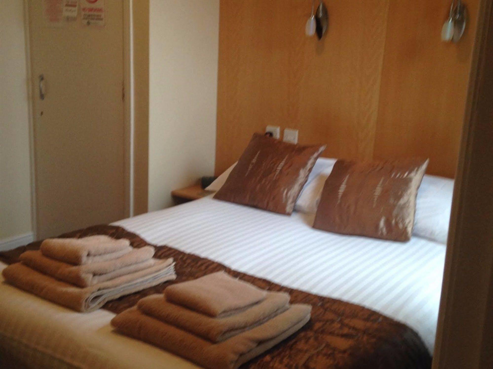 גרייט יארמאות Spindrift Guest House - Adults Only מראה חיצוני תמונה