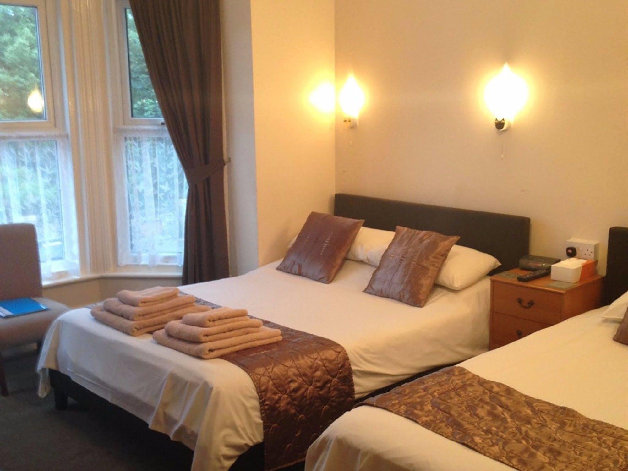 גרייט יארמאות Spindrift Guest House - Adults Only מראה חיצוני תמונה